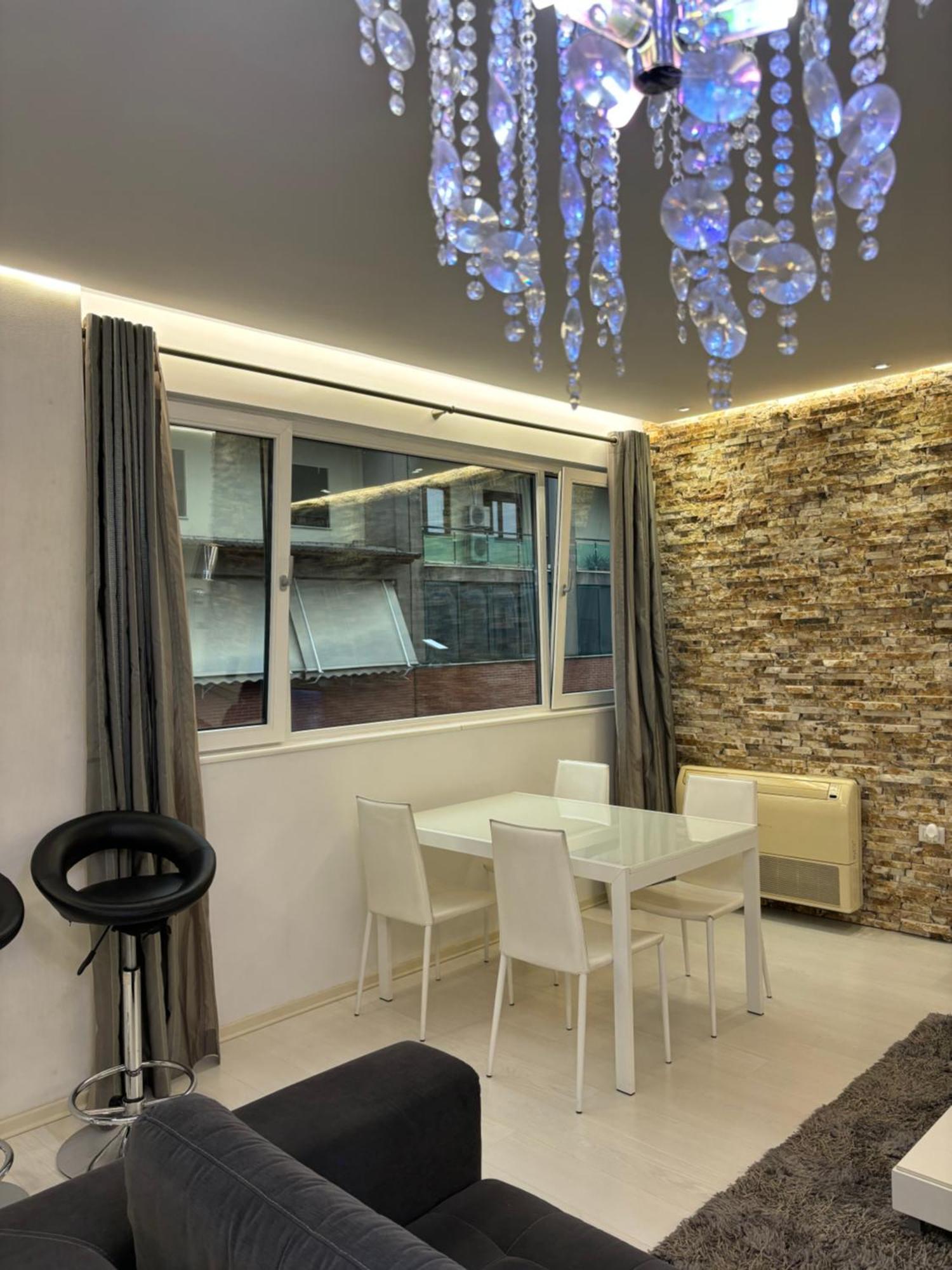 Tam Serviced 2Bdr Apartment City Center No6 تيرانا المظهر الخارجي الصورة