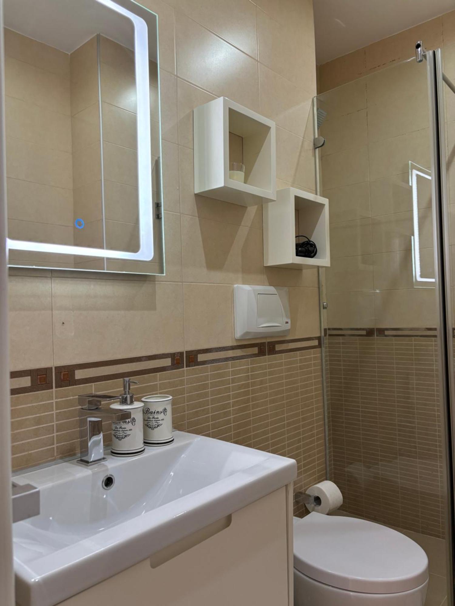 Tam Serviced 2Bdr Apartment City Center No6 تيرانا المظهر الخارجي الصورة