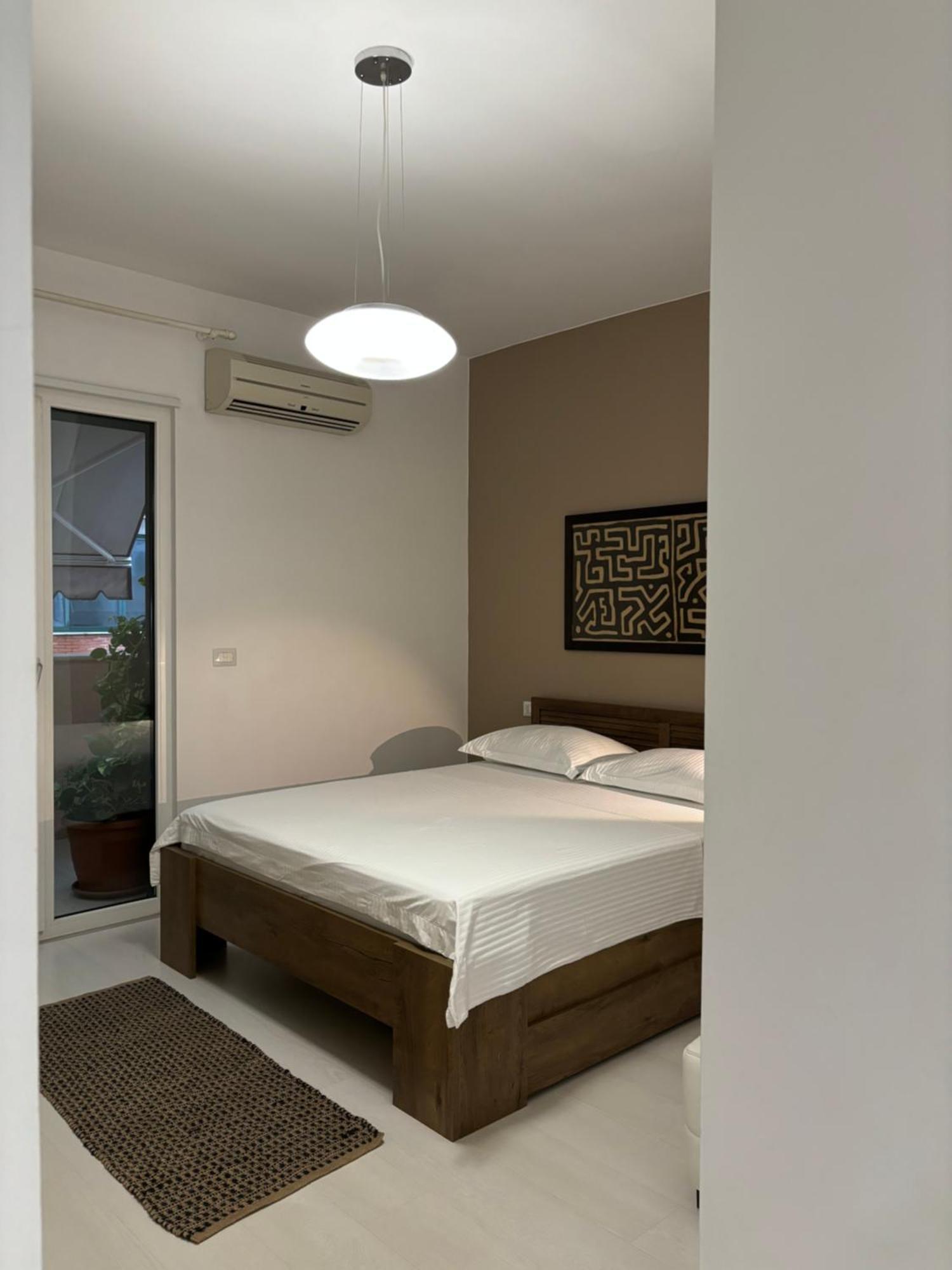 Tam Serviced 2Bdr Apartment City Center No6 تيرانا المظهر الخارجي الصورة