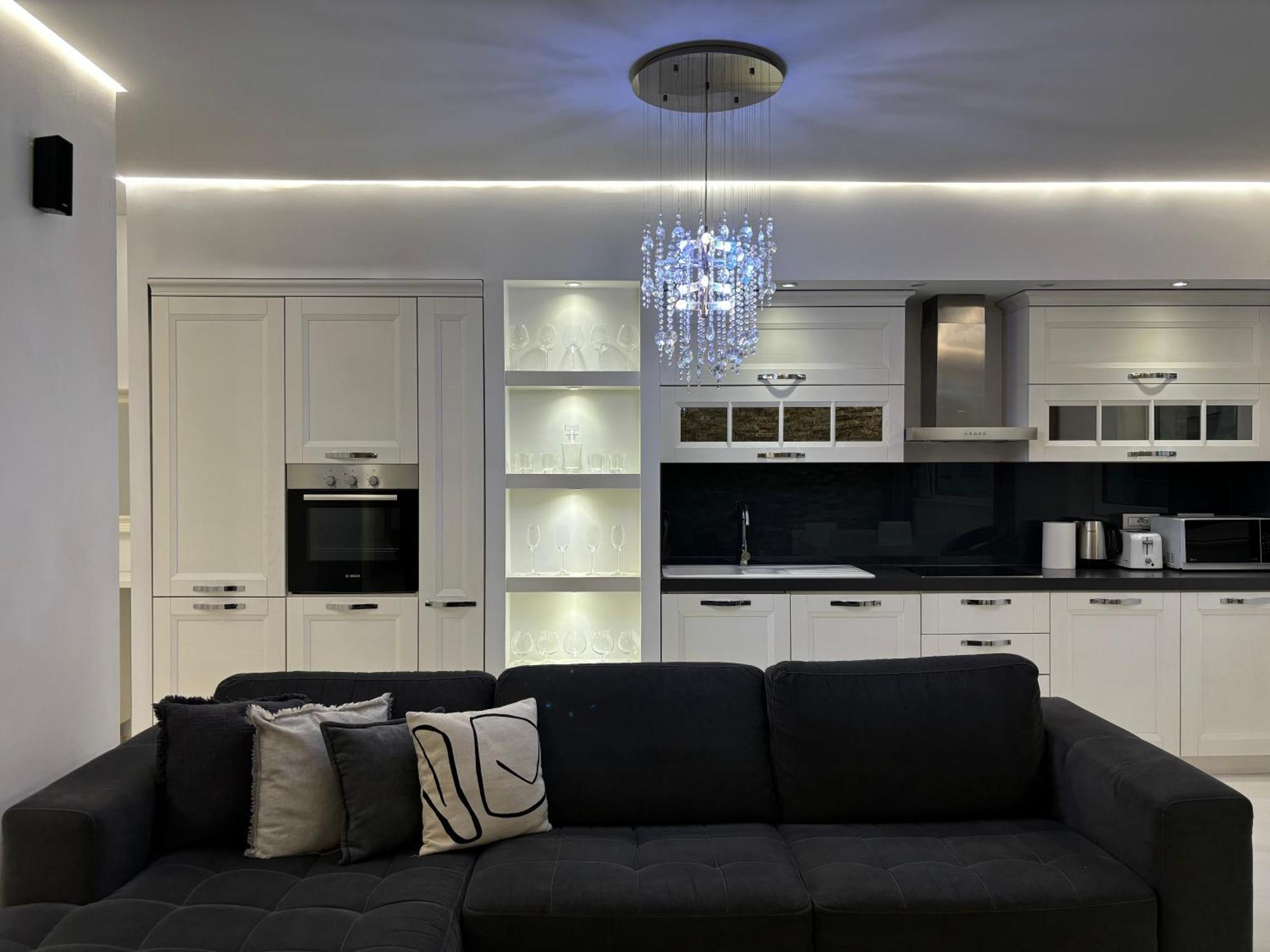 Tam Serviced 2Bdr Apartment City Center No6 تيرانا المظهر الخارجي الصورة