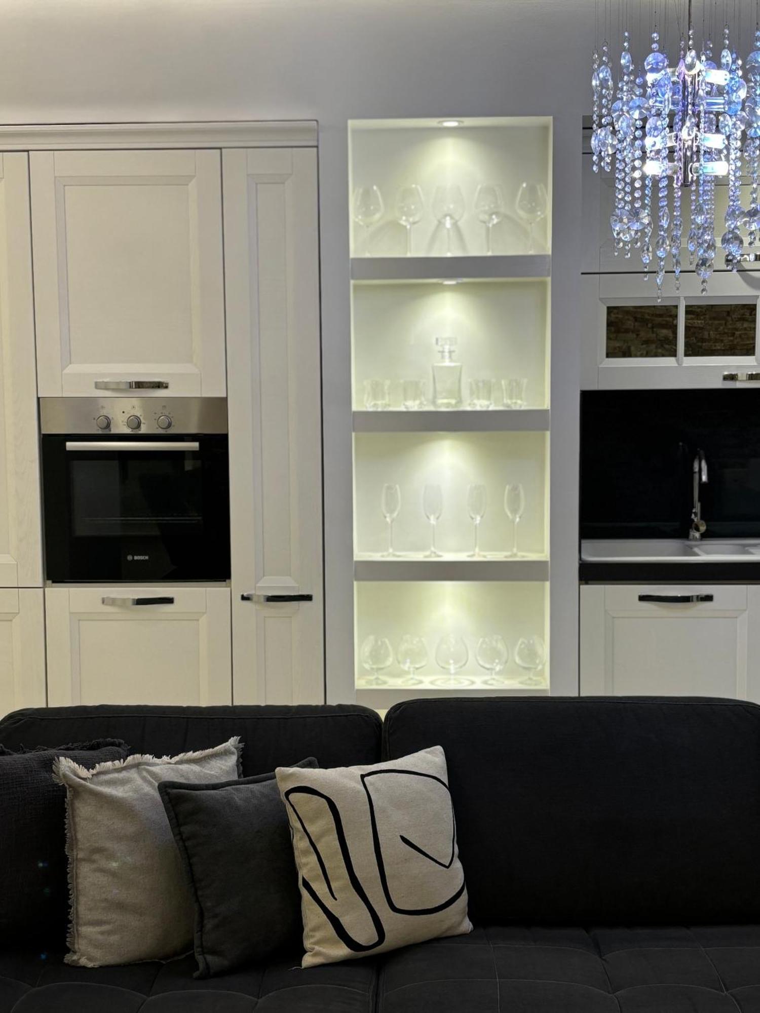 Tam Serviced 2Bdr Apartment City Center No6 تيرانا المظهر الخارجي الصورة
